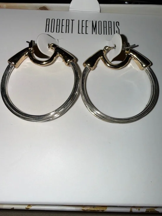 NIB Robert Lee Morris Two-Tone Hoop Earrings - Picture 3 of 10